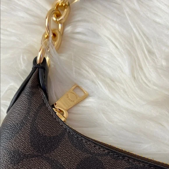 Coach Payton Hobo in Signature Canvas - Picture 3 of 7